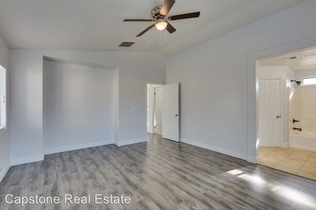 Foto del edificio - 4 br, 2.5 bath House - 6519 Holyrod Park Ct.