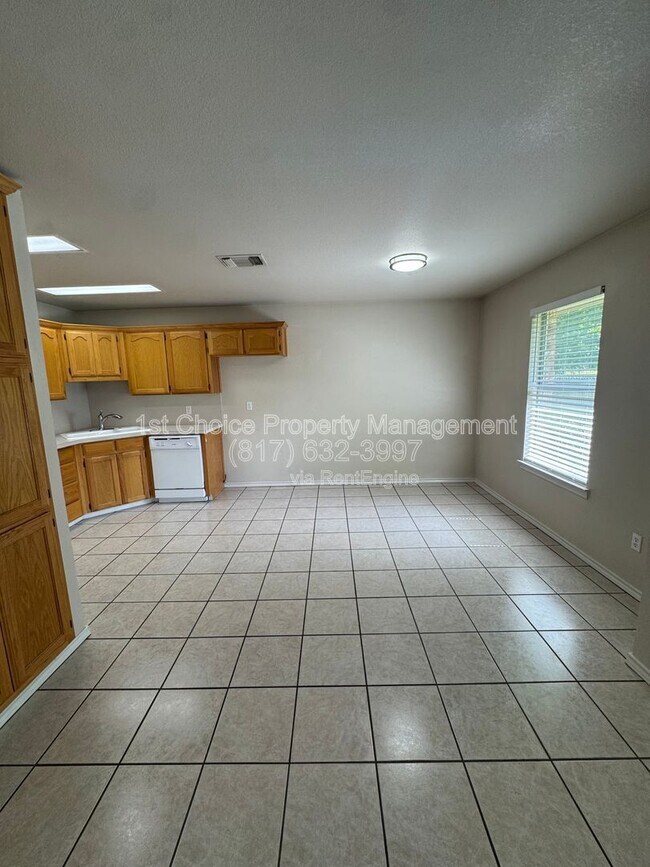 Foto del edificio - 957 Austin Ct