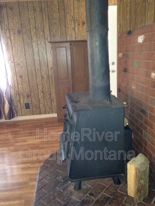 Building Photo - 1000 Grizzly Mountain Rd