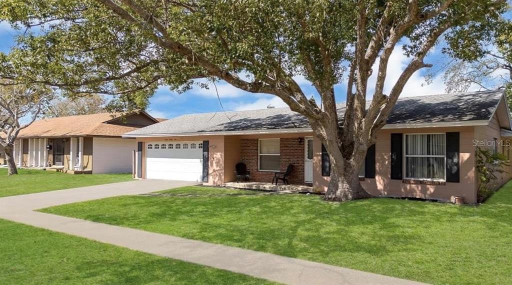 Primary Photo - 6021 Wedgewood Cir