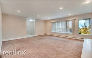 Building Photo - 1711 Wasatch Dr E