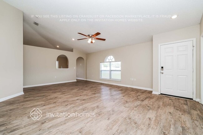 Building Photo - 10720 Opus Dr