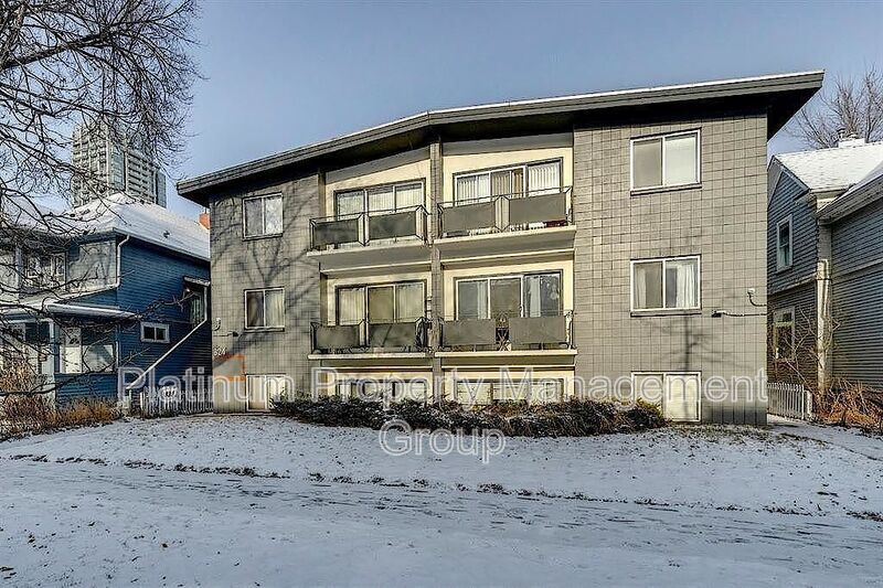 Photo principale - 824-818 18 Ave SW