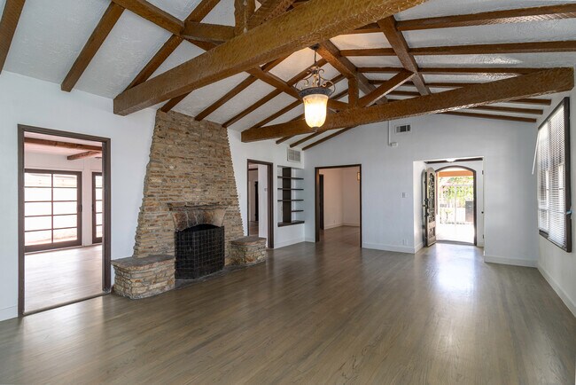 Foto del edificio - 3940 Hubert Ave