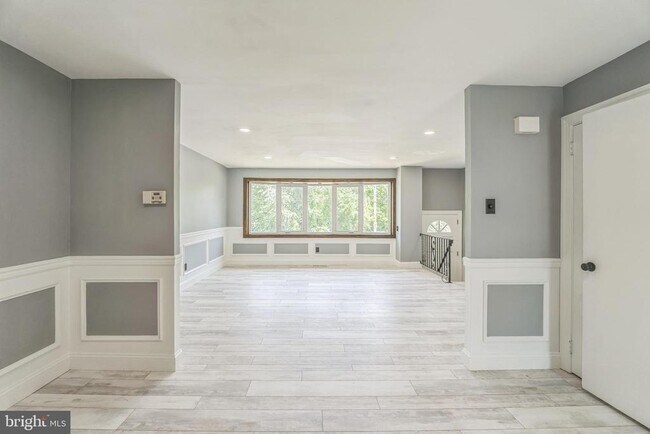 Foto del edificio - 11853 Brandon Rd