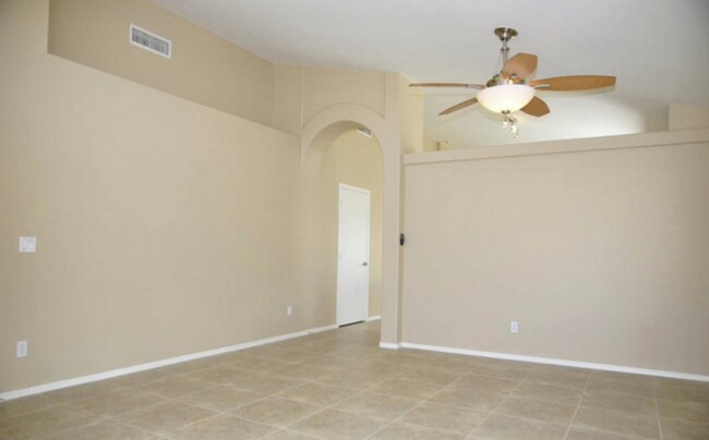 Foto del edificio - Gorgeous 3bed/2bath Home In Peoria