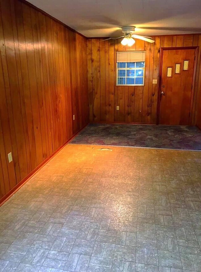 Foto del edificio - 1317 47th Ave