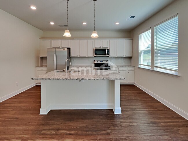 Foto del edificio - 144 Havenbrook Dr