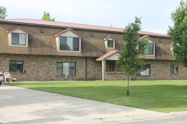 Building Photo - 501 Portland Dr SW