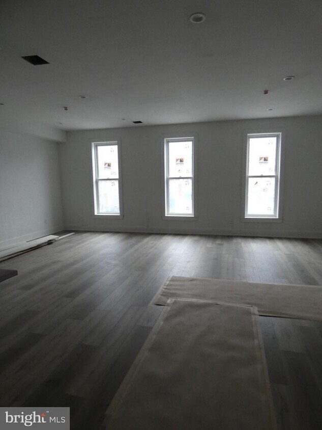 Foto del edificio - 106 N Shedwick St