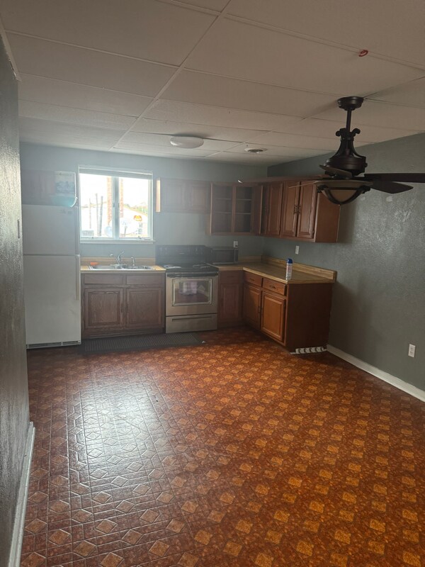 Foto del edificio - 452 E Sandusky St