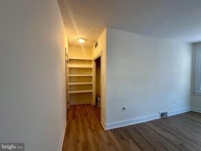 Building Photo - 410 Cottman St