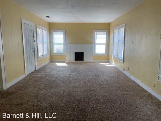 Foto del edificio - 2 br, 2 bath House - 421 Kirkwood
