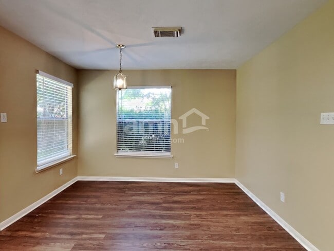 Building Photo - 3726 Liles Ln