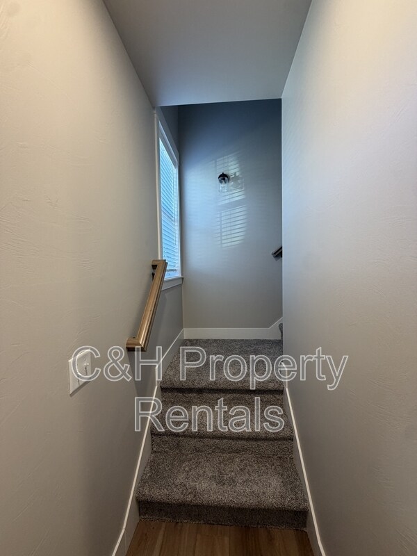 Building Photo - 6108 Northstead Ave