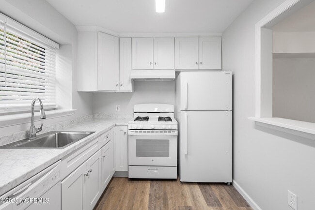 Building Photo - 30 Winged Foot Ln