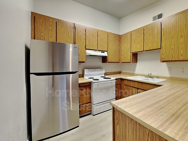 Building Photo - 4625 Rula Ct