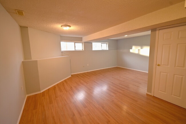 Building Photo - 2206B Upland Street, Prince George, BC, Canada