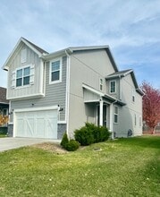 Building Photo - 12609 S Burrows St