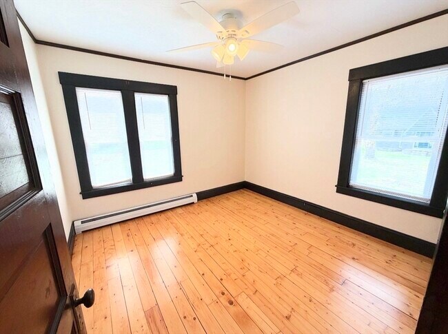 Foto del edificio - 38 A St