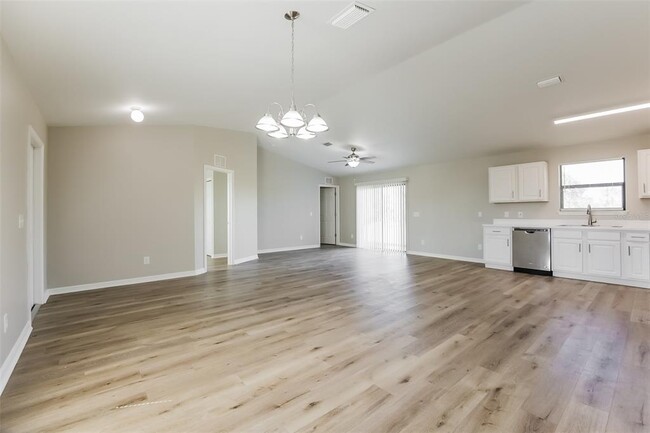 Foto del edificio - 2806 58th St W