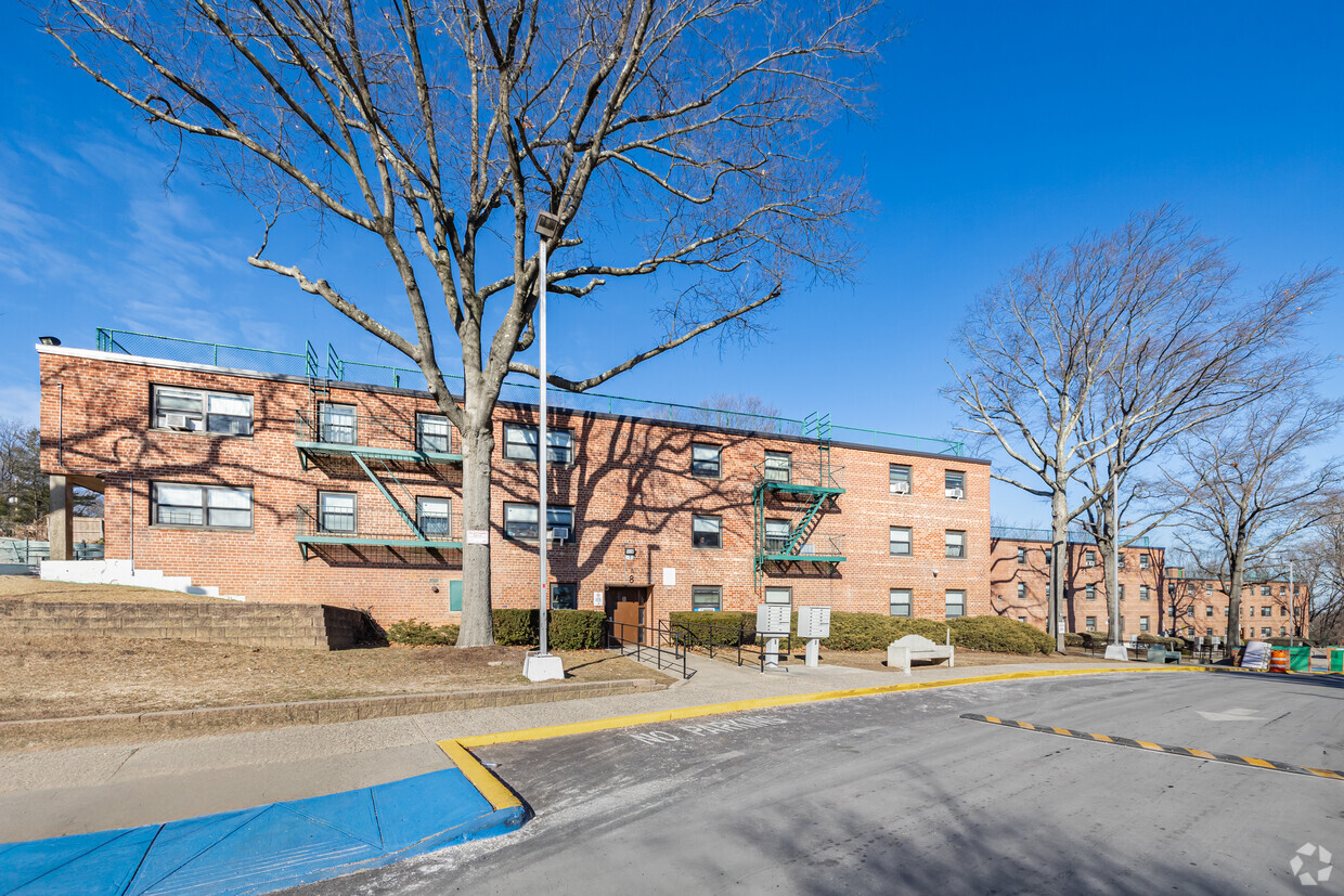 Foto del edificio - Glen Cove