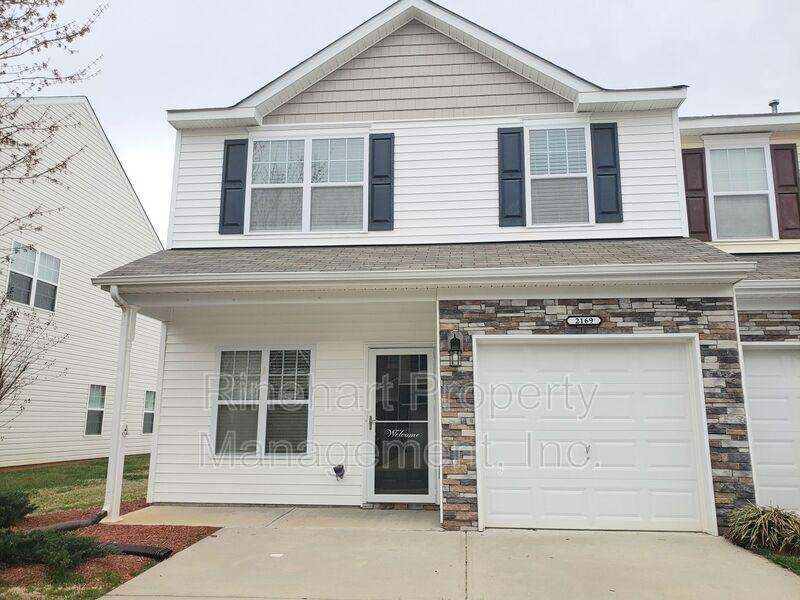 2169 Shady Pond Dr, Clover, SC 29710 House Rental in Clover, SC