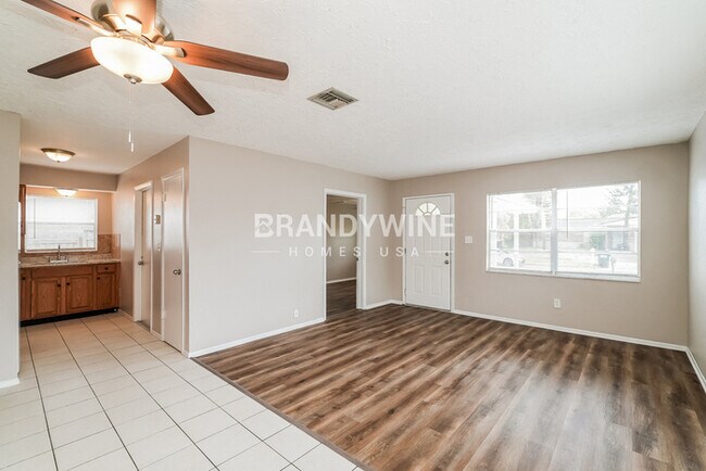 Foto del edificio - 11780 129th Ave N