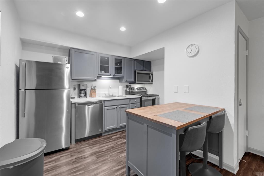 7710 Main St Unit 111, Houston, TX 77030 Apartment for Rent in