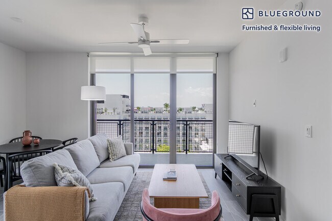 Foto del edificio - 21 NE 22nd St