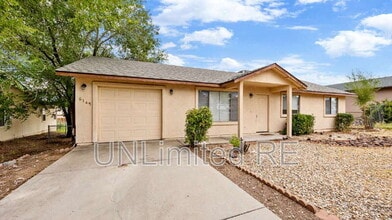 Building Photo - 6145 N Old McDonald Dr
