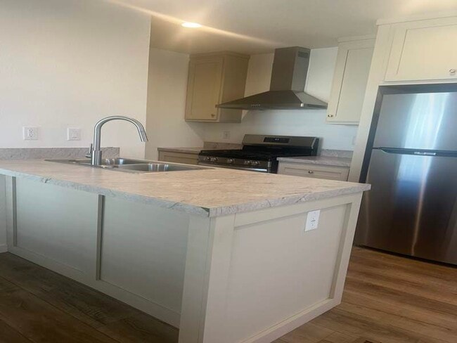 Building Photo - 4315 N Flowing Wells Rd