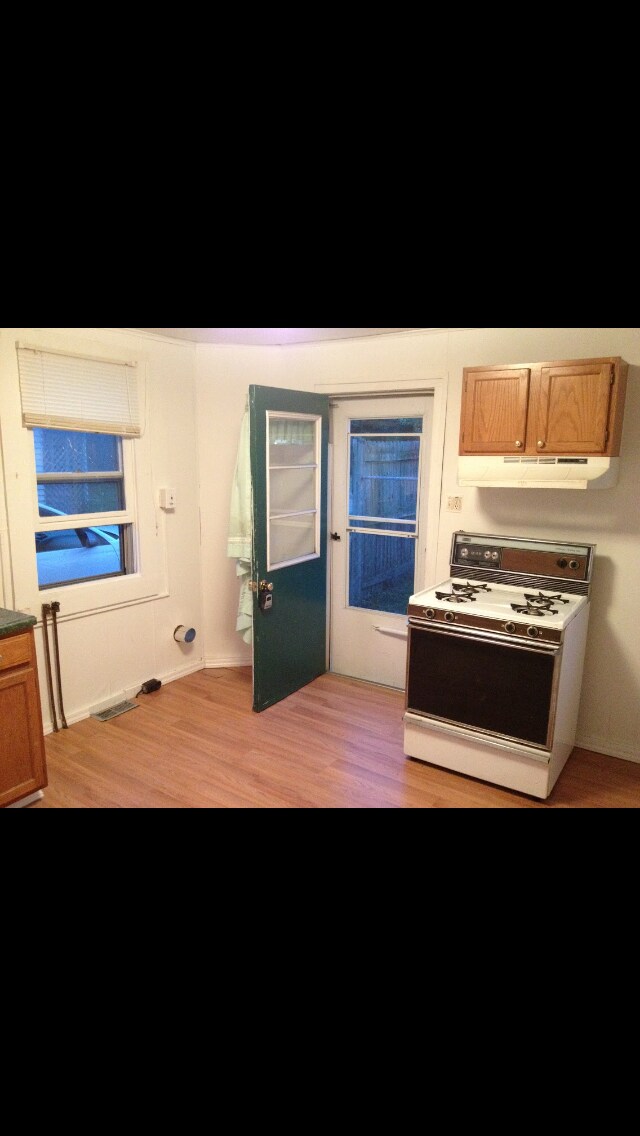 217 Railroad St, Danville, PA 17821 Townhouse for Rent in Danville