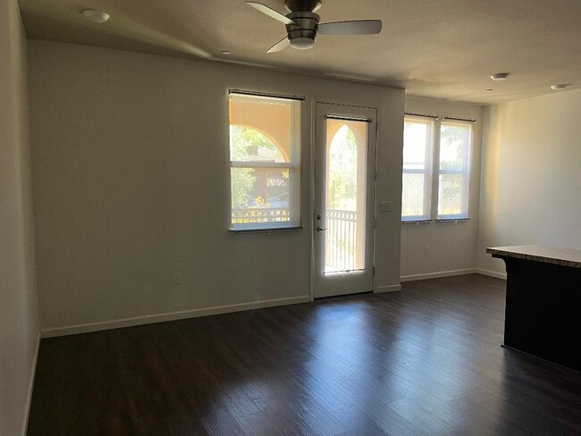 Building Photo - 140 Ivy Ave