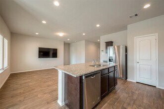 Building Photo - 2318 Georgina Falls Dr