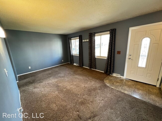 Building Photo - 3 br, 2.5 bath House - 4715 11th Street
