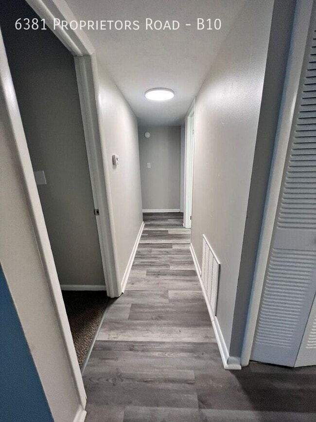 Foto del edificio - 6381 Proprietors Rd