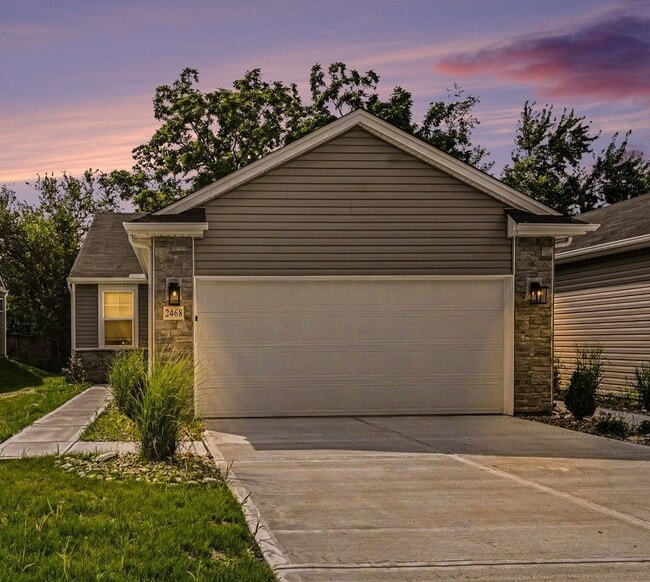 New Modern Duplex | 2 Bed, 2 Bath | Cincinnati - New Modern Duplex | 2 Bed, 2 Bath | Cincinnati House