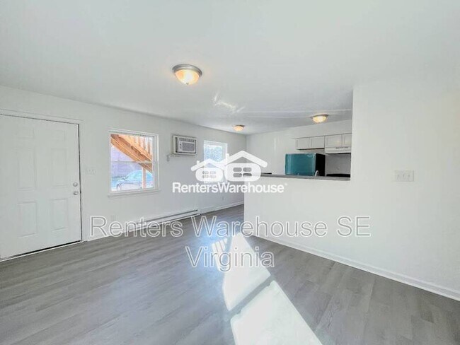 Foto del edificio - 7441 Fenner St