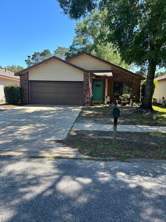 Building Photo - 388 Springwood Way