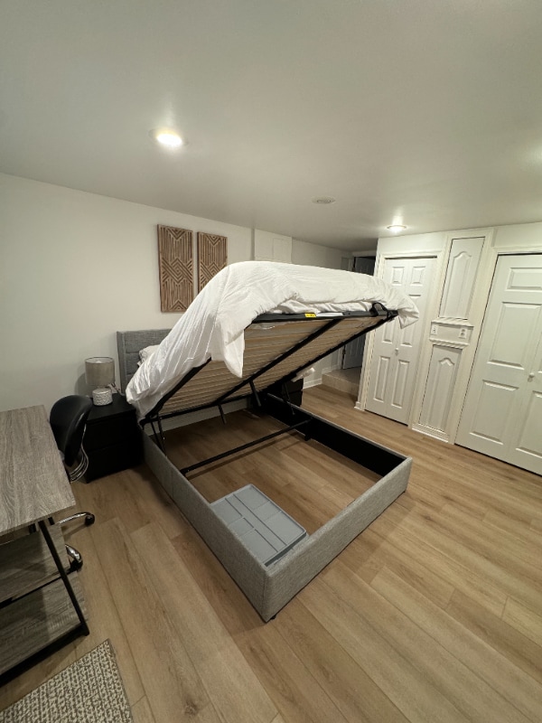 Building Photo - 28 S Ingram St