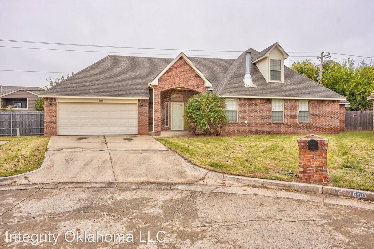 Primary Photo - 4 br, 2 bath House - 2500 Patti Place