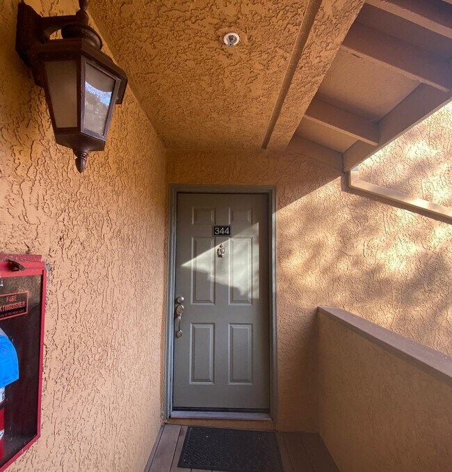 Foto del edificio - 775 Watson Canyon Ct
