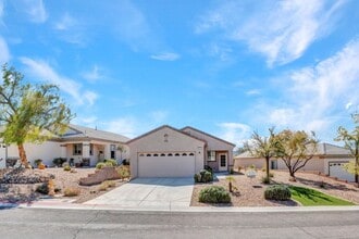 Building Photo - 2545 Divine Sky Dr