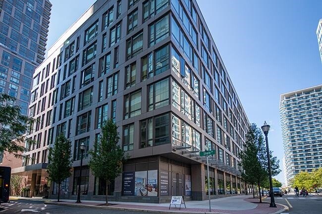 Foto del edificio - 2 Shore Ln