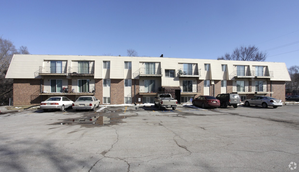 Building Photo - 7810 Blondo St