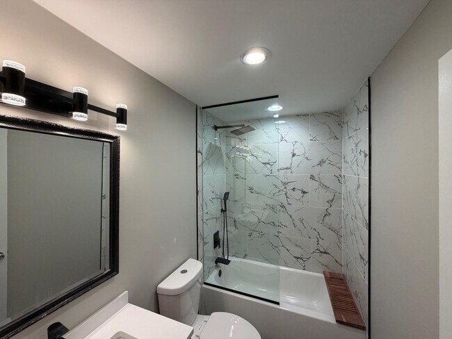 Foto del edificio - 5033 W 82nd Ct