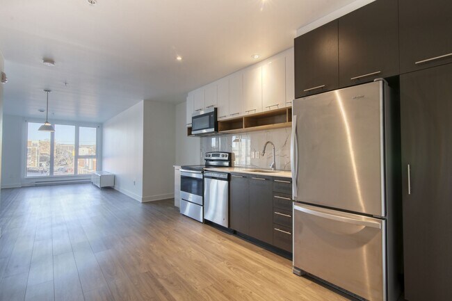 Photo du bâtiment - 9675 Av. Papineau