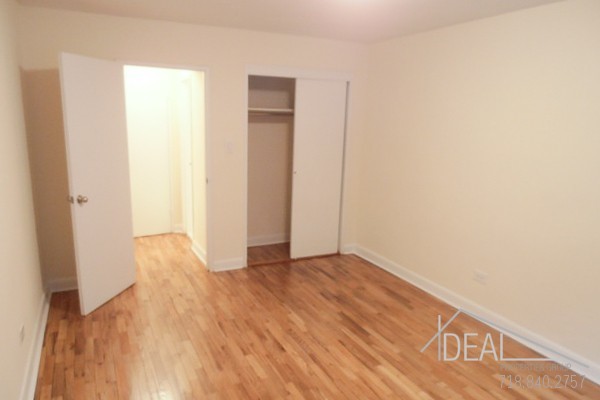 Building Photo - Pristine Studio in Sunset Park!
