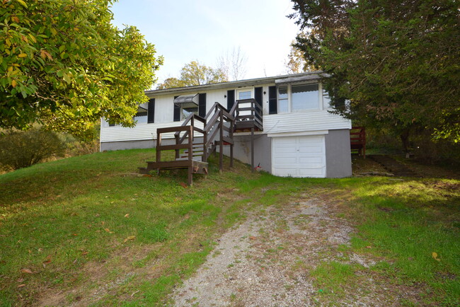 Building Photo - 2584 OH-132